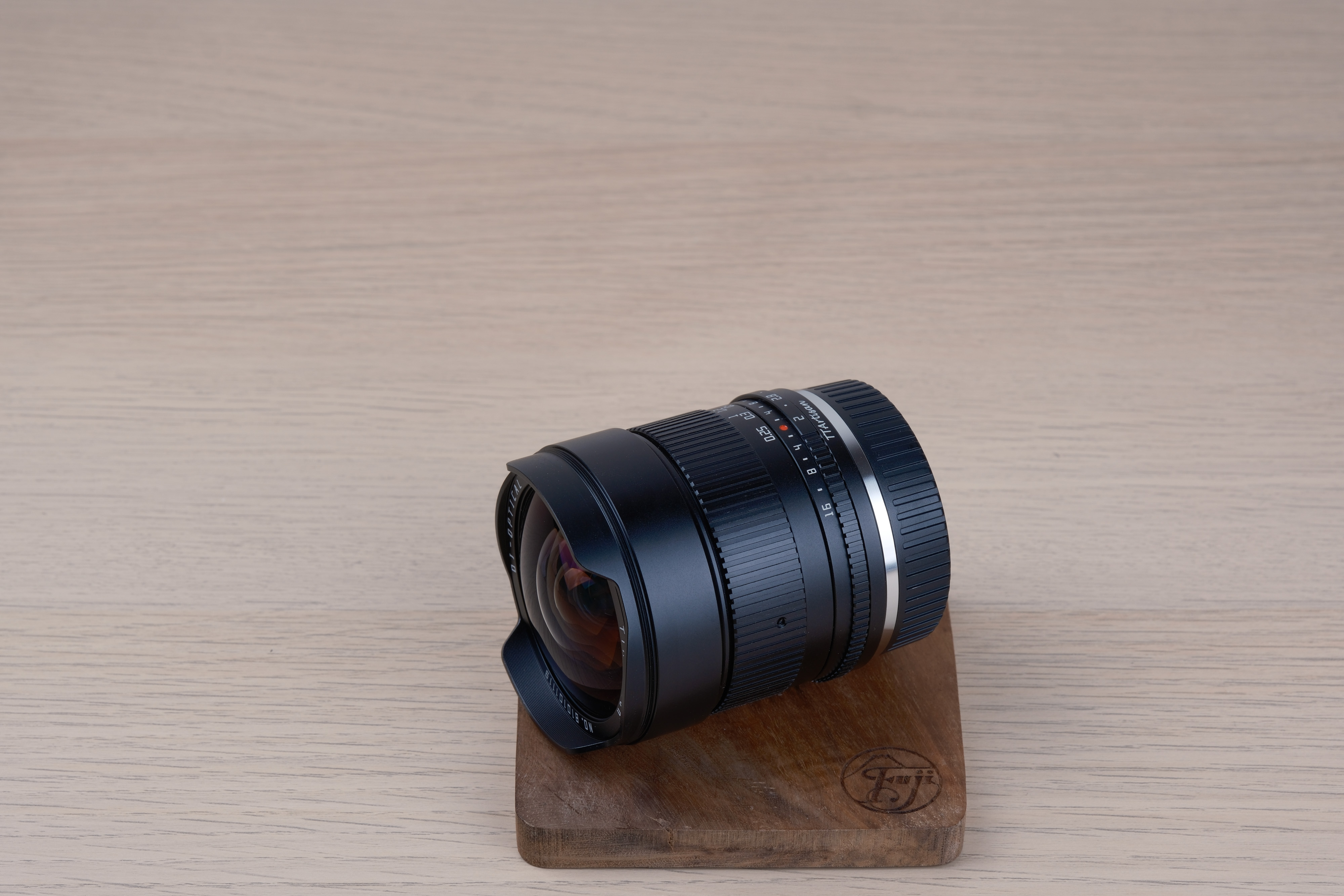 TTARTISAN 10mm F2.0 APS-C ASPH. Objectif de caméra Ultra Grand Angle