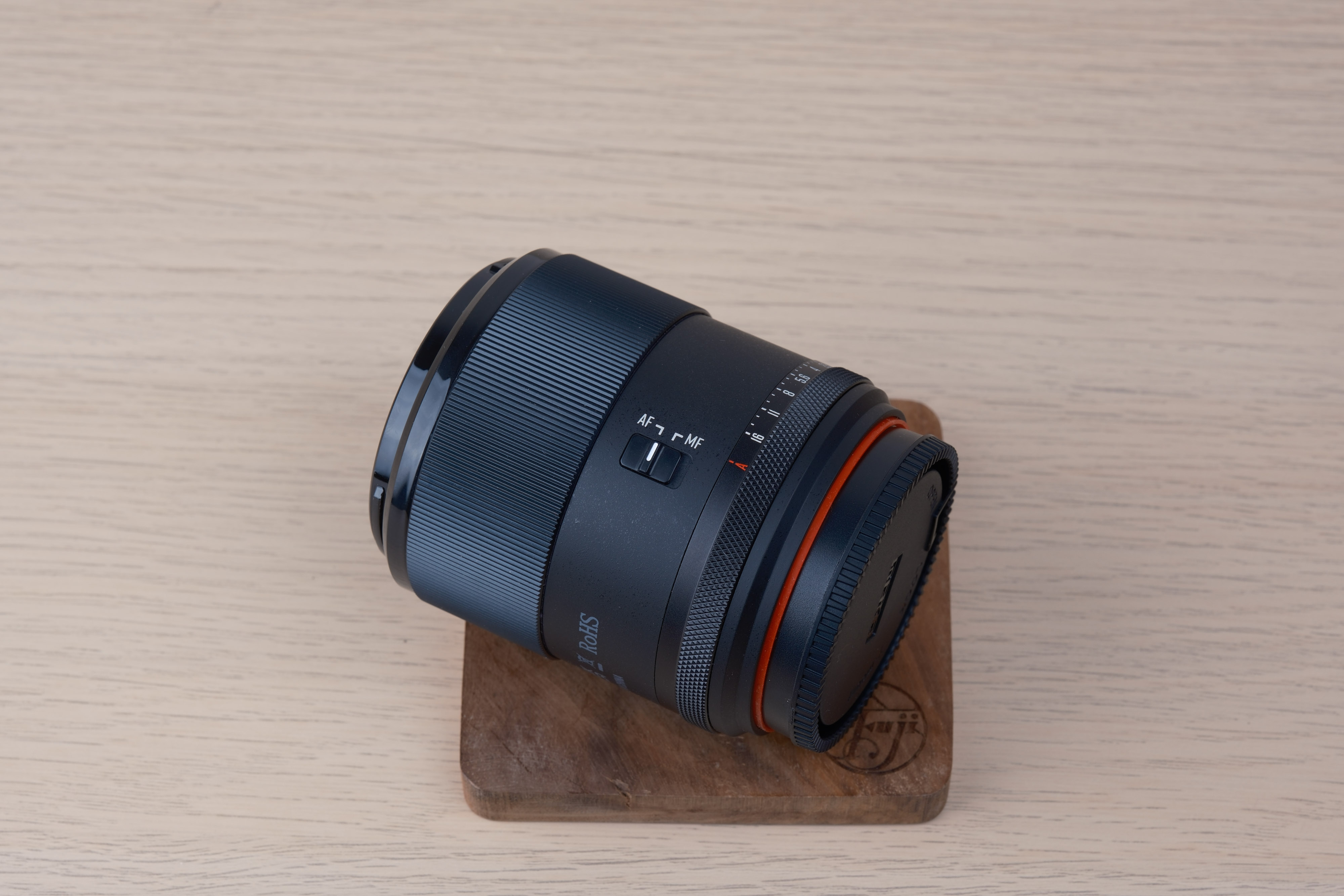 Meike 55mm f1.4 – Checking All the Boxes? – Alwin Kok