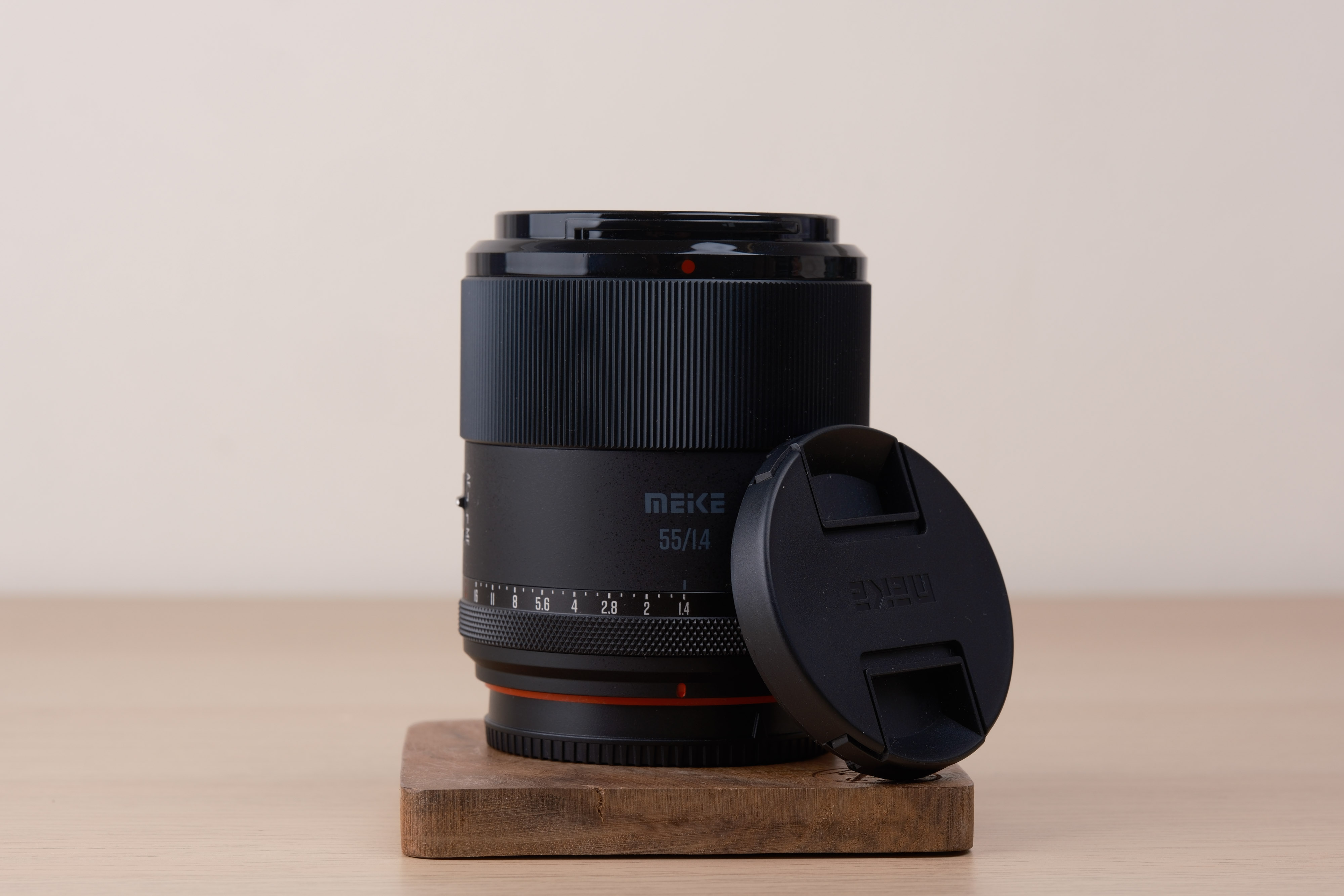 Meike 55mm f1.4 – Checking All the Boxes? – Alwin Kok