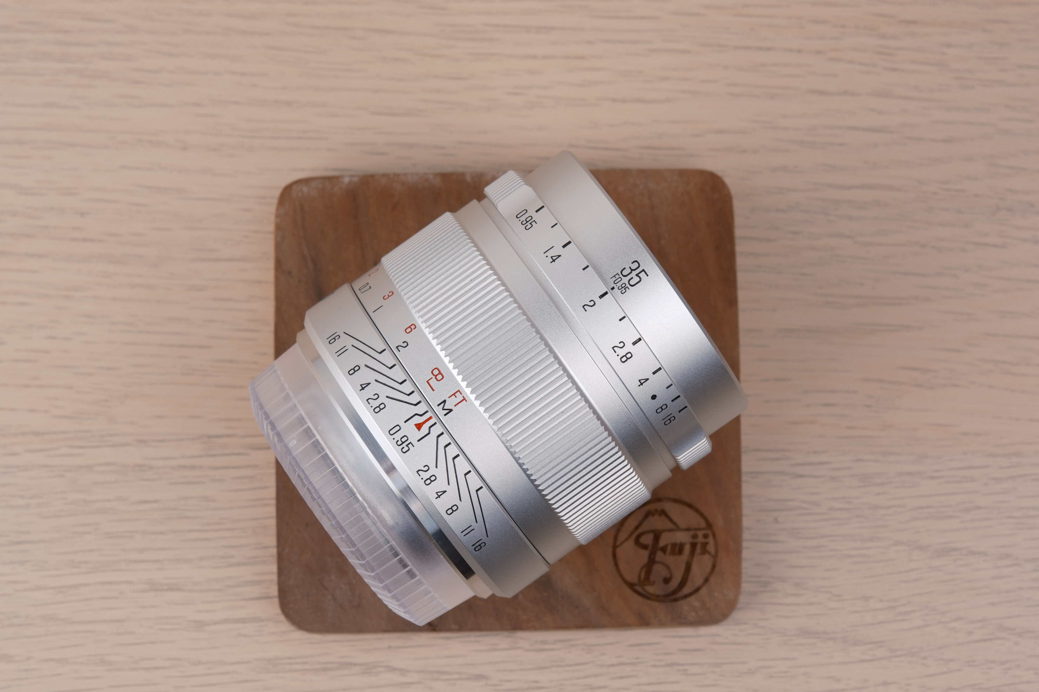 Brightin Star 35mm f0.95 (Silver Edition) – New Color, New Charm