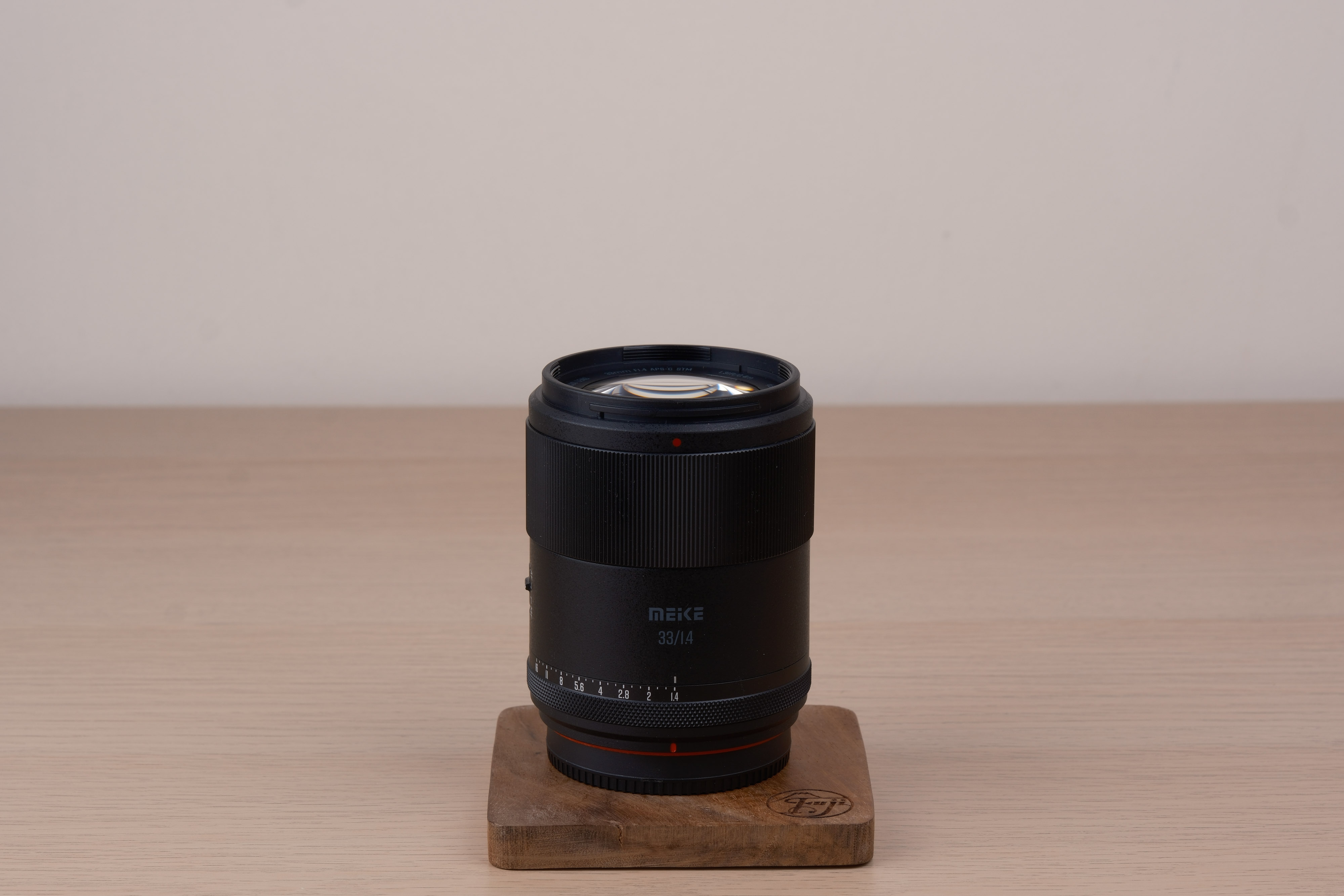 Meike 33mm f1.4 – Checking All The Boxes, Again? – Alwin Kok