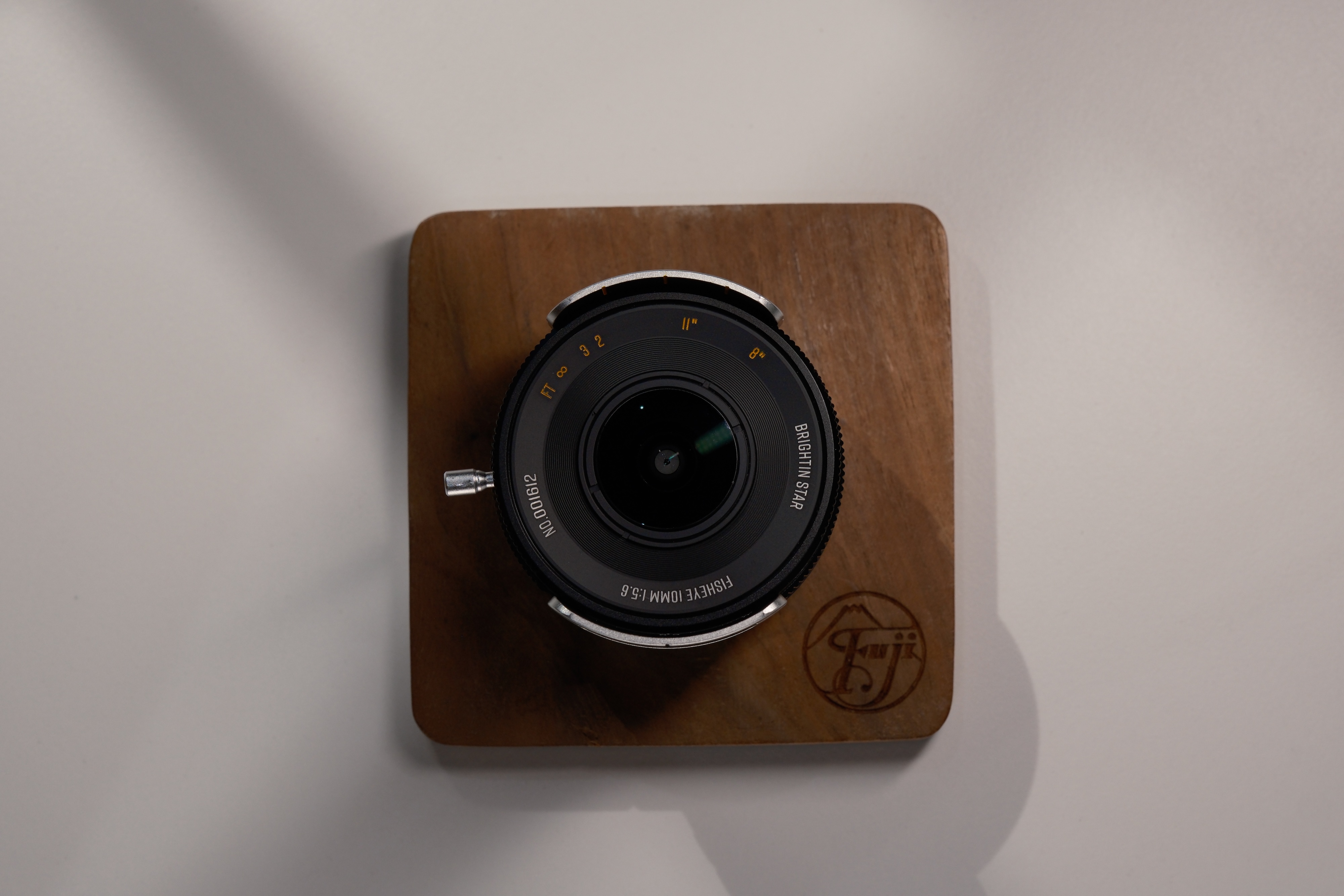 Brightin Star 10mm f5.6 Pro – Everything's Curvy – Alwin Kok