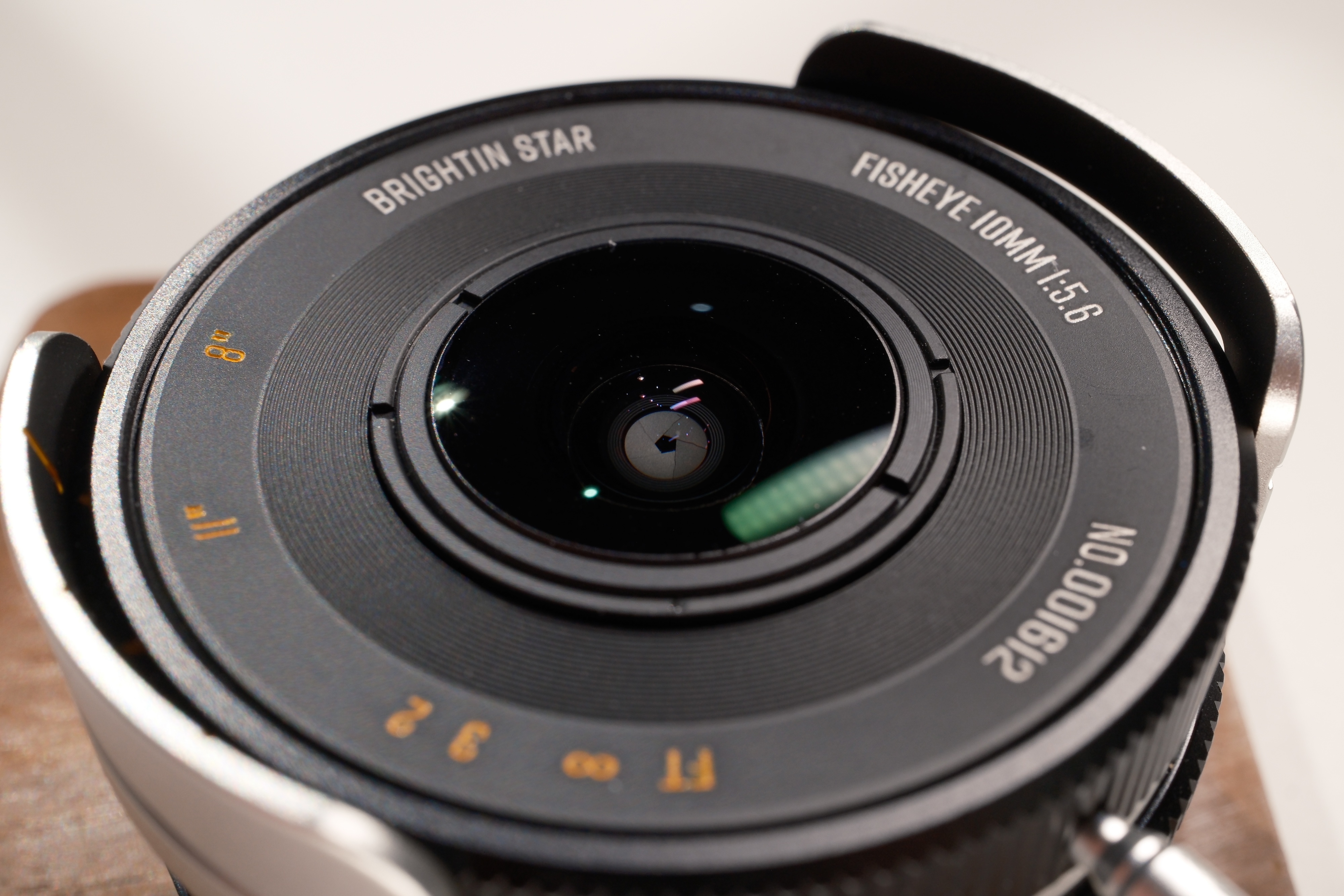 Brightin Star 10mm f5.6 Pro – Everything's Curvy – Alwin Kok